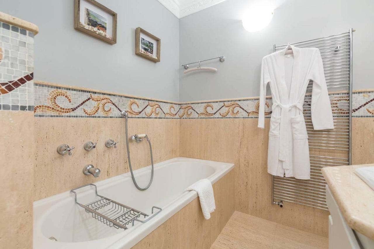 Apartamento Le Corot Beaulieu-sur-Mer Exterior foto